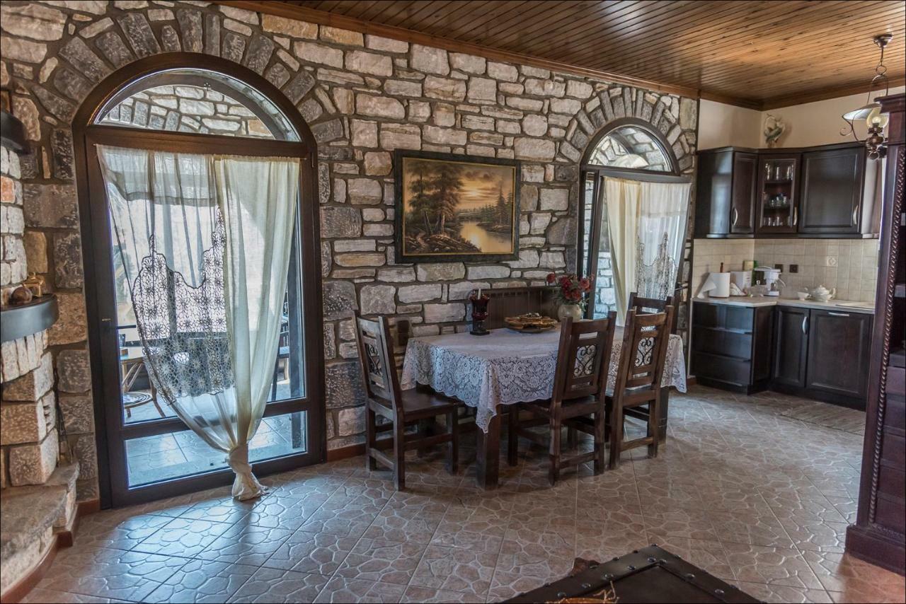 Stone Mansion Anavryti, Αμα 20569 Mistras Exterior foto